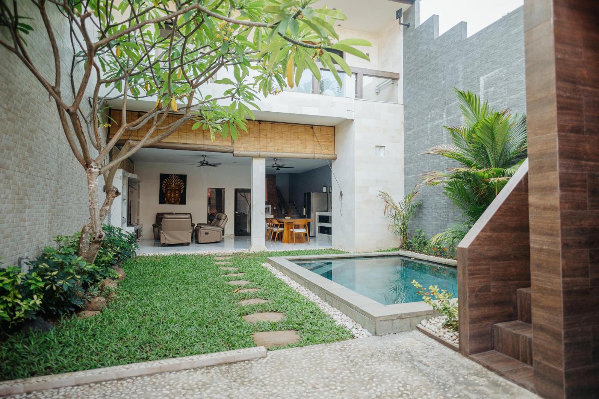 Villa Lora: Retreat For Tranquility And Bliss Sanur Kültér fotó