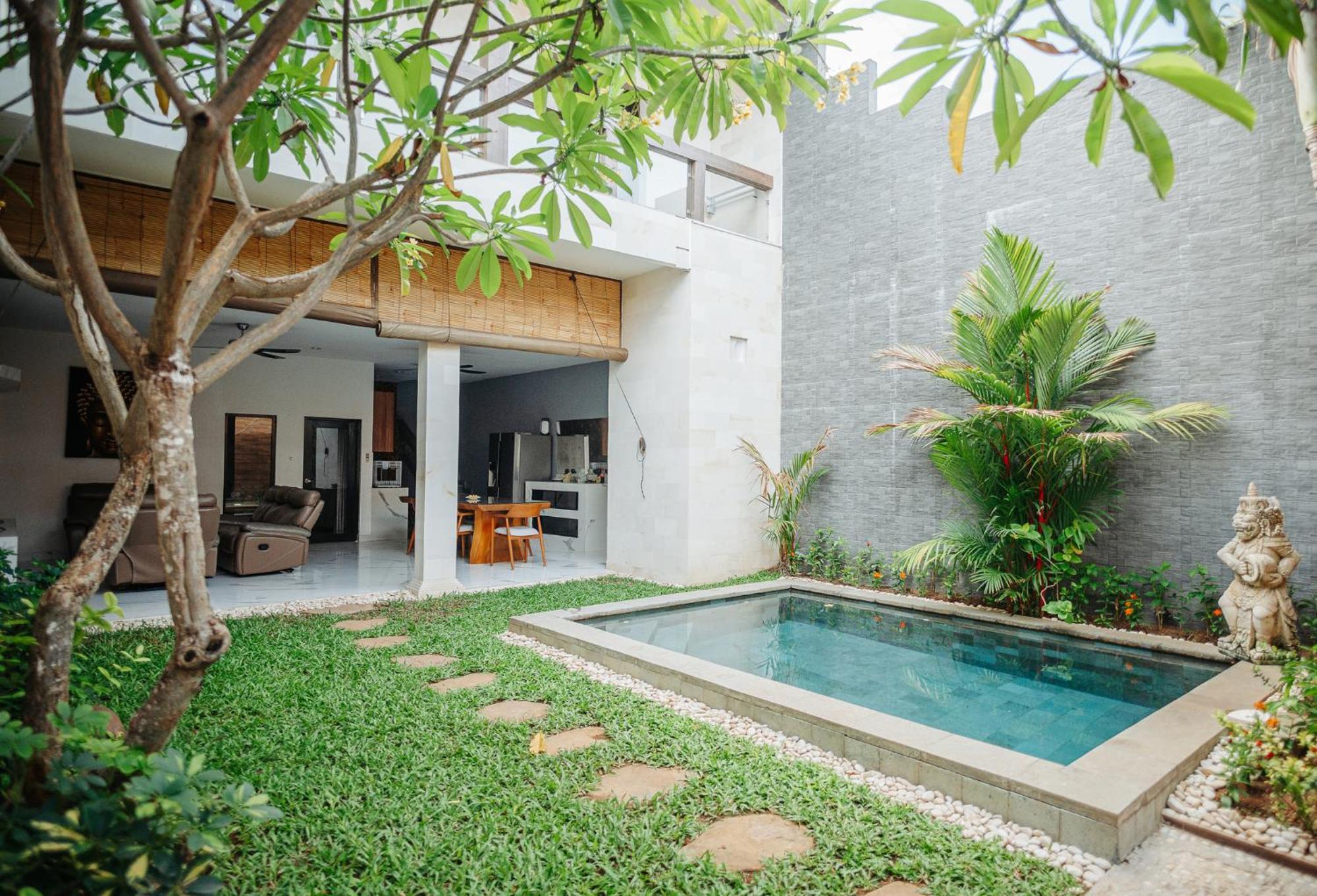 Villa Lora: Retreat For Tranquility And Bliss Sanur Kültér fotó